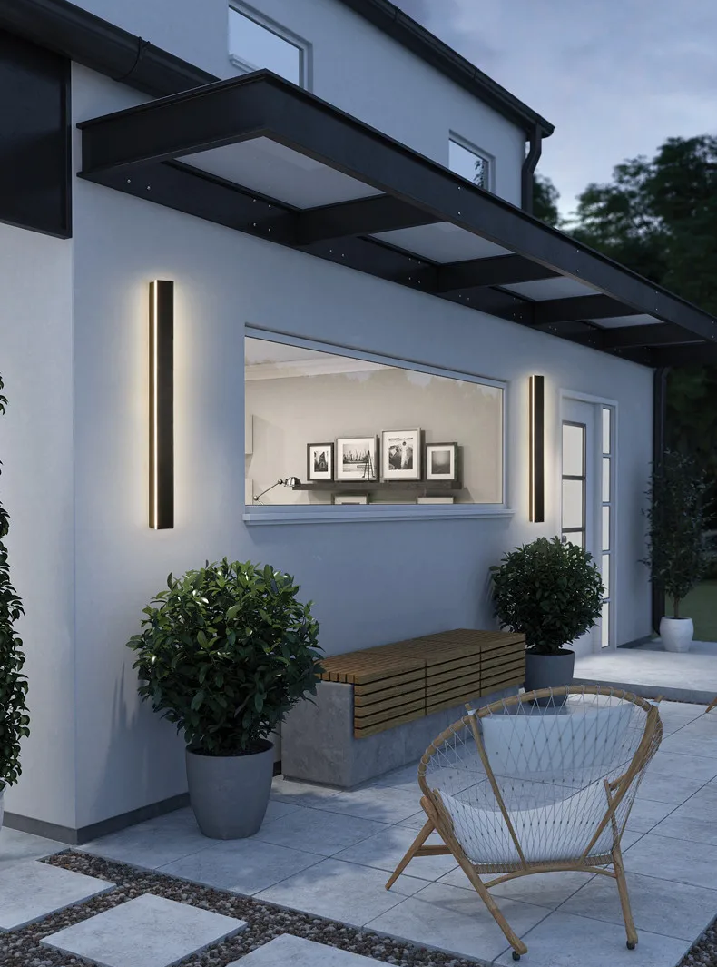 Slim Vertical Outdoor Wall Light