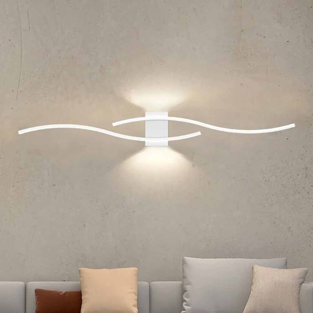 Wavy LED Wall Light